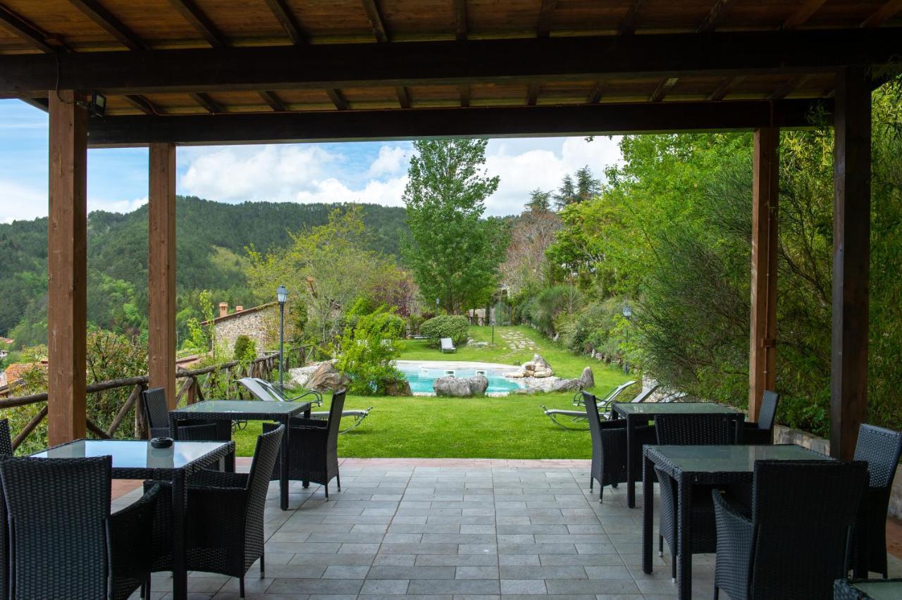 Borgo I Tre Baroni - Spa Suites & Resort Poppi Exterior foto