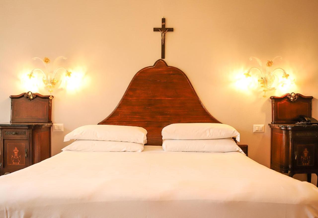 Borgo I Tre Baroni - Spa Suites & Resort Poppi Exterior foto